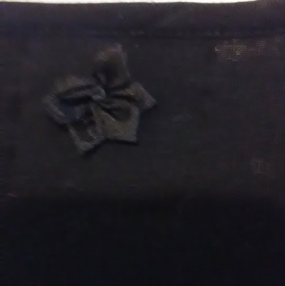 Sexy scoop neck T-shirt with three large crystals - Picture 4 of 4